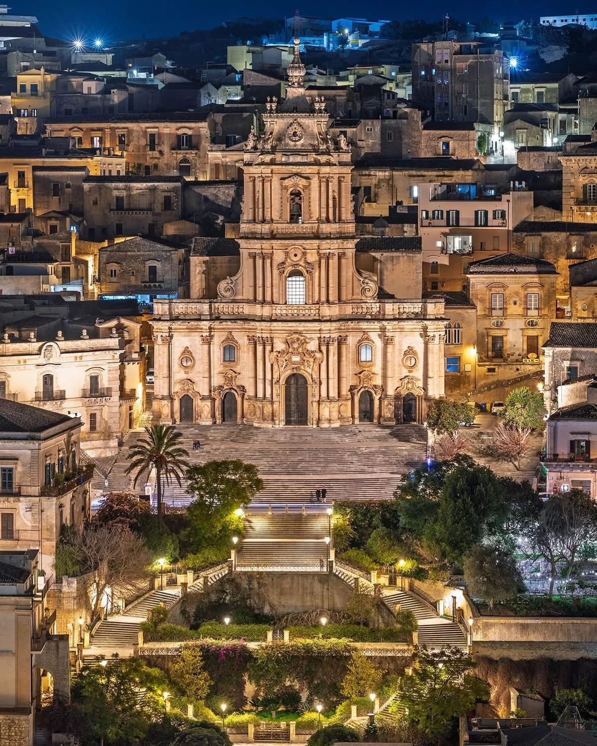 Premium transfer to Ragusa